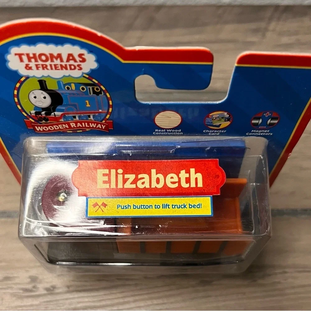 THOMAS & FRIENDS Wooden Railway Train *Elizabeth* 2005 *COLLECTOR CARD* NIB